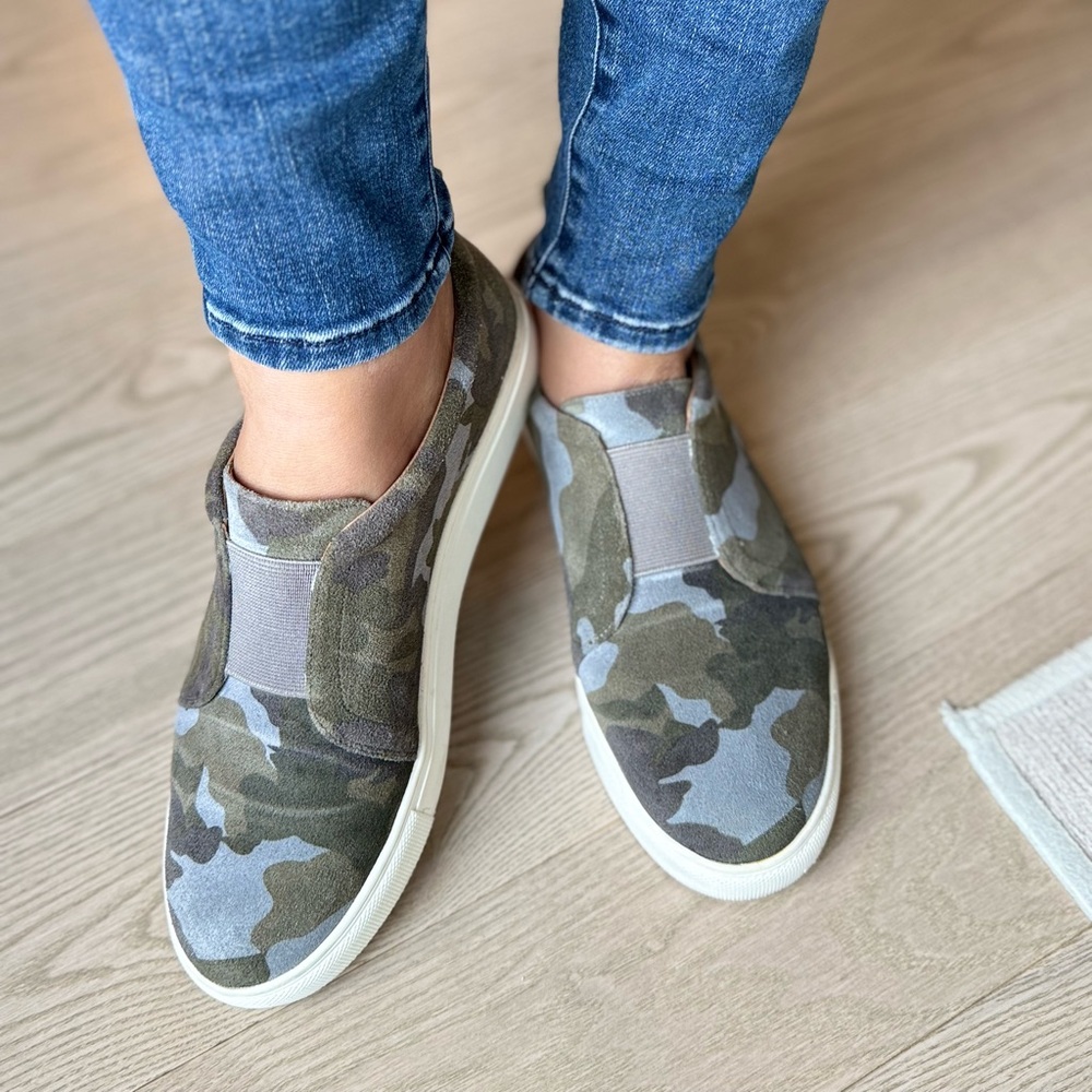 Linea Paolo Slip on sneakers